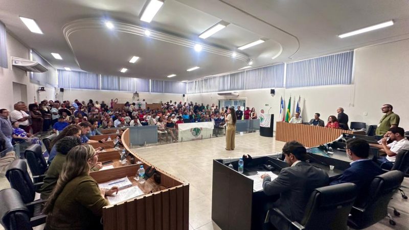 Audiência Pública em Mucuri reúne comunidade e Governo Federal para discutir reparação dos impactos da tragédia de Mariana